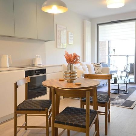 Green Estate Old Town Apartment, Private Parking, Balcony Gdansk Bagian luar foto