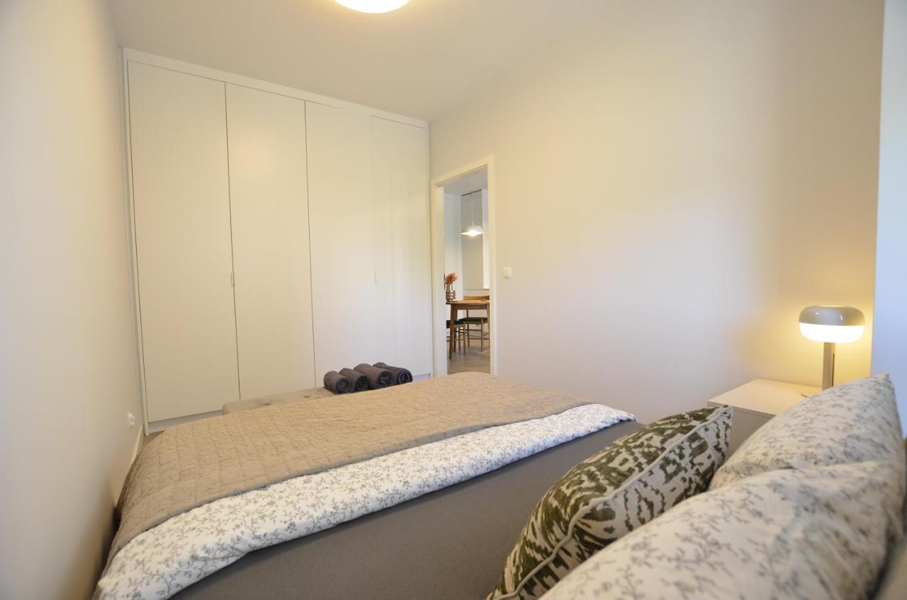 Green Estate Old Town Apartment, Private Parking, Balcony Gdansk Bagian luar foto